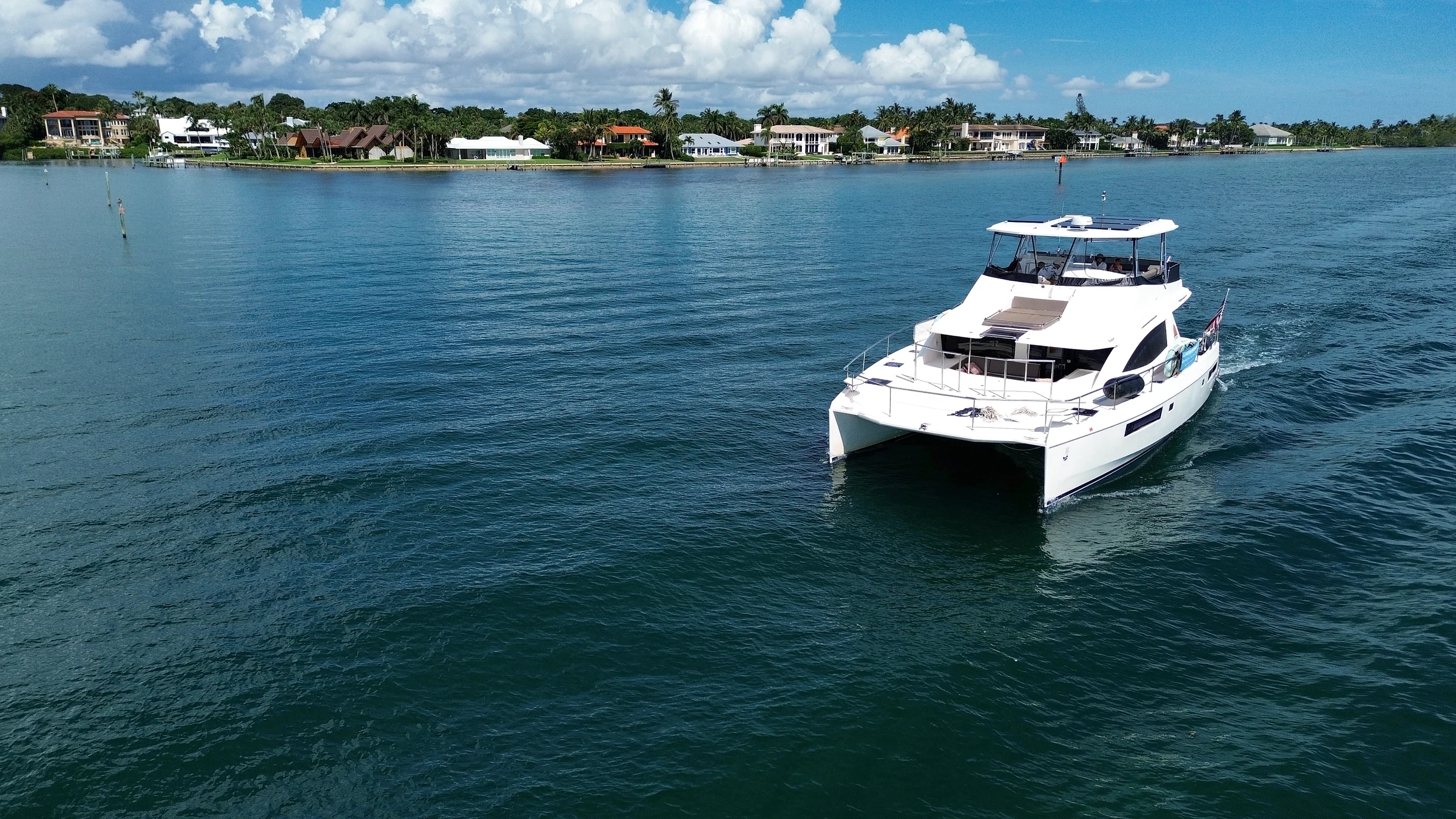 Freebird underway, viewed from the bow from above